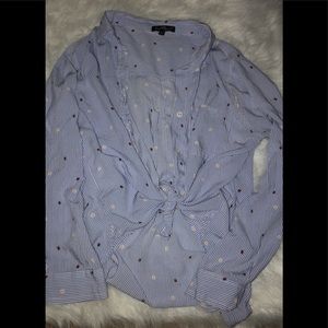Longsleeve cute button up top